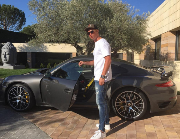 Cristiano Ronaldo, siêu xe của Cristiano Ronaldo, bộ sưu tập siêu xe của Cristiano Ronaldo,