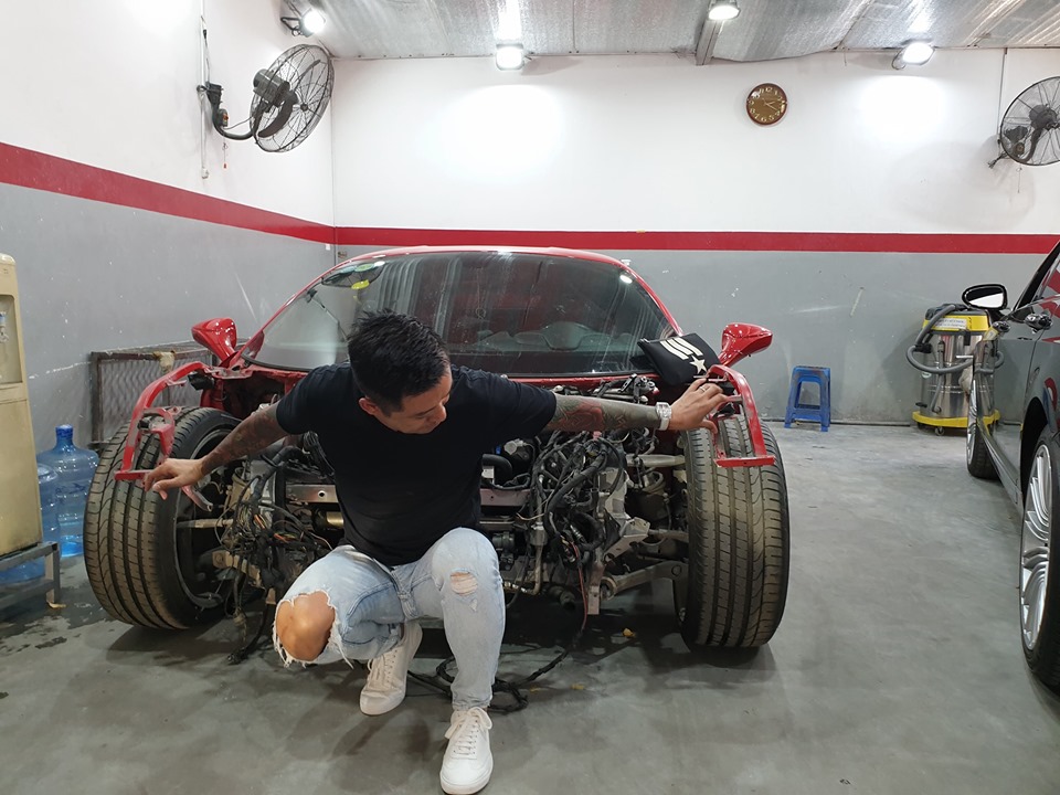 Ca sĩ Tuấn Hưng, Ferrari 488 GTB của ca sĩ Tuấn Hưng, Ferrari 488 GTB, 