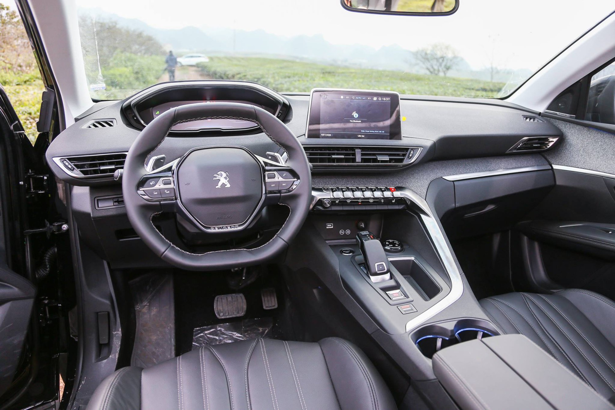 Nội thất xe ô tô Peugeot 3008