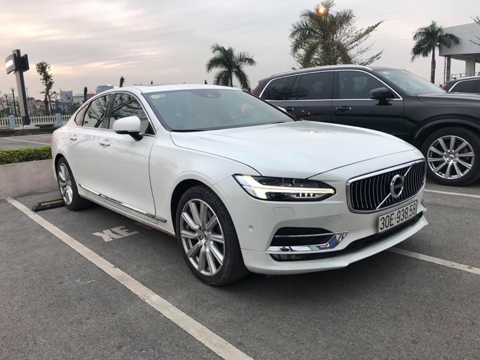 bang gia xe o to volvo moi nhat tai dai ly