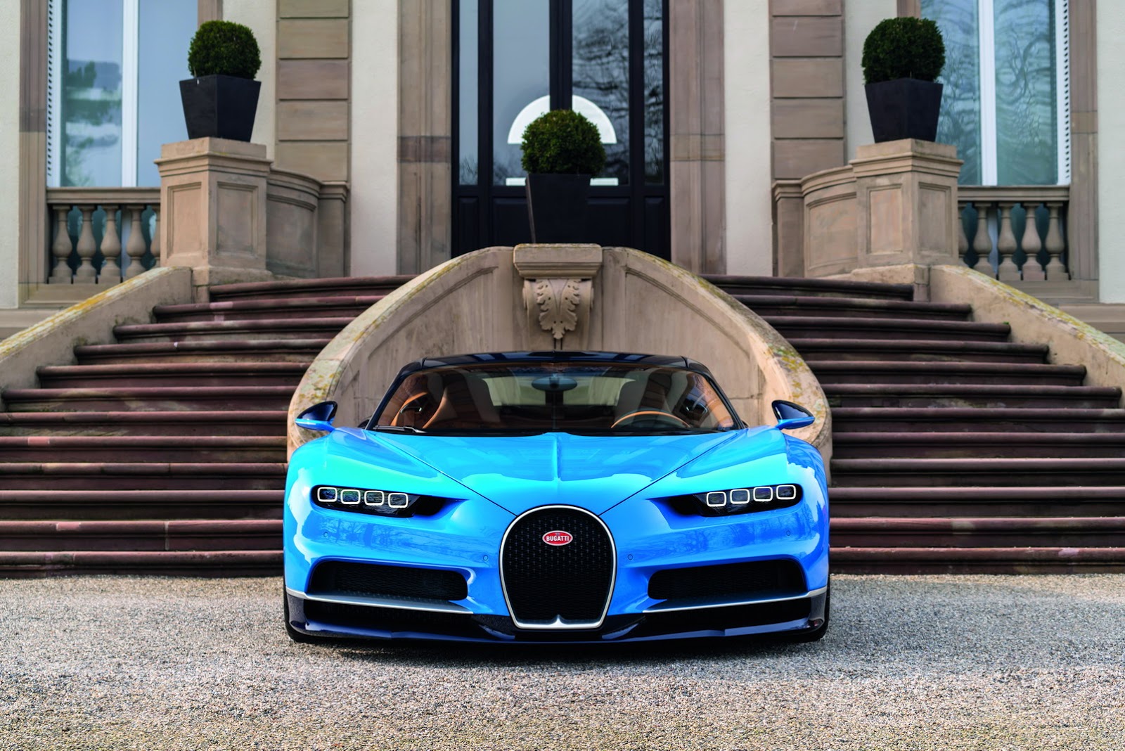 bang gia xe o to bugatti moi nhat tai dai ly