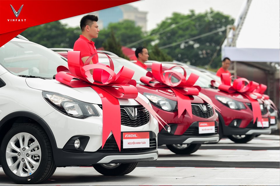 Lễ bàn giao xe VinFast Fadil, người Việt nhận xe VinFast, VinFast Fadil, 