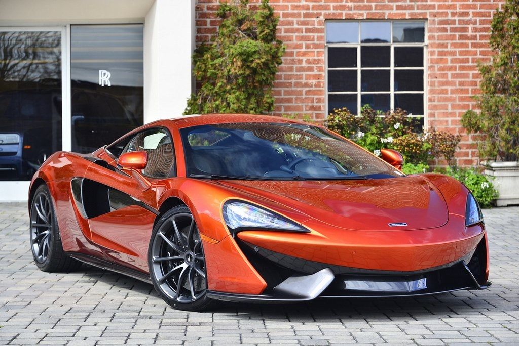 bang gia xe o to mclaren 2019 tai dai ly