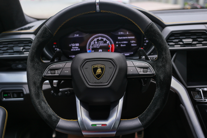 Chi tiết Lamborghini Urus, Lamborghini Urus, Lamborghini Urus giá bao nhiêu, Lamborghini Urus tại Việt Nam, đánh giá Lamborghini Urus, nội thất Lamborghini Urus, ngoại thất Lamborghini Urus, 