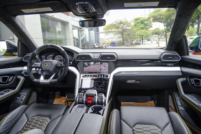Chi tiết Lamborghini Urus, Lamborghini Urus, Lamborghini Urus giá bao nhiêu, Lamborghini Urus tại Việt Nam, đánh giá Lamborghini Urus, nội thất Lamborghini Urus, ngoại thất Lamborghini Urus, 