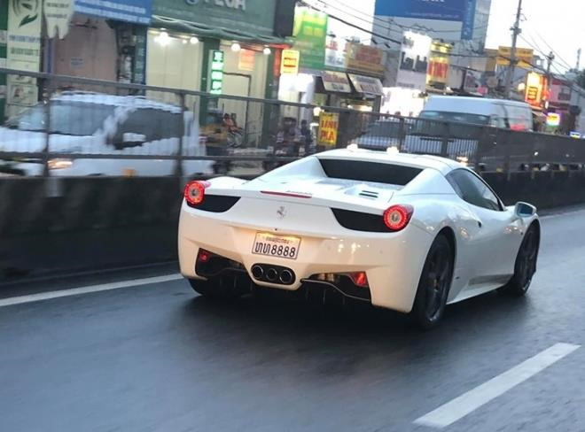 Ferrari 458 Spider, siêu xe Ferrari 458 Spider, Hot girl Sài Thành, Ferrary 458, giá xe Ferrari 458 Spider,