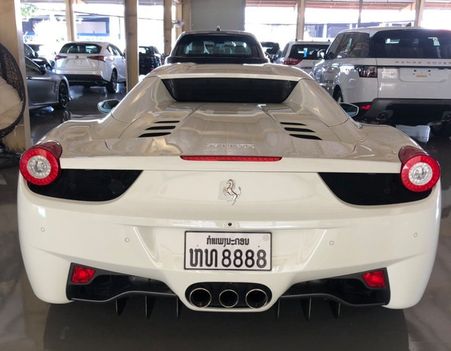 Ferrari 458 Spider, siêu xe Ferrari 458 Spider, Hot girl Sài Thành, Ferrary 458, giá xe Ferrari 458 Spider,