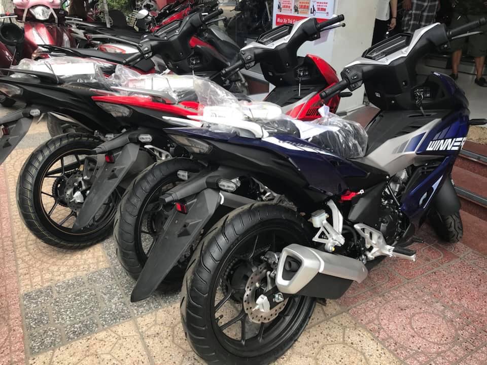 Honda Winner X, Honda Winner X đội giá, giá Honda Winner X, giá Winner X tại đại lý, bảng giá Honda Winner X, Winner X tại đại lý, chi tiết Honda Winner X,