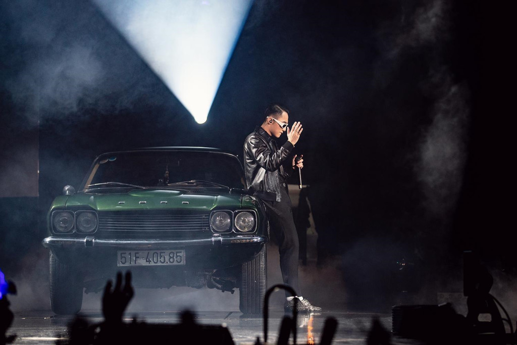 Sơn Tùng MT-P, Ford Capri, Sky Tour 2019, chi tiết Ford Capri, 