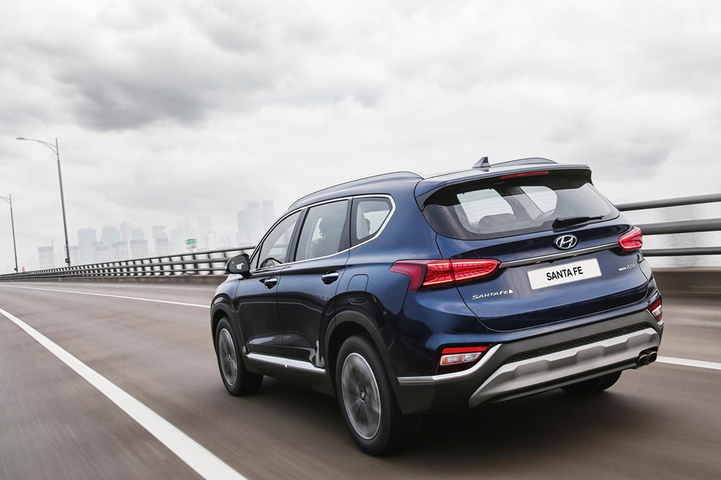 Hyundai SantaFe 2020 giá chỉ từ 626 triệu đồng