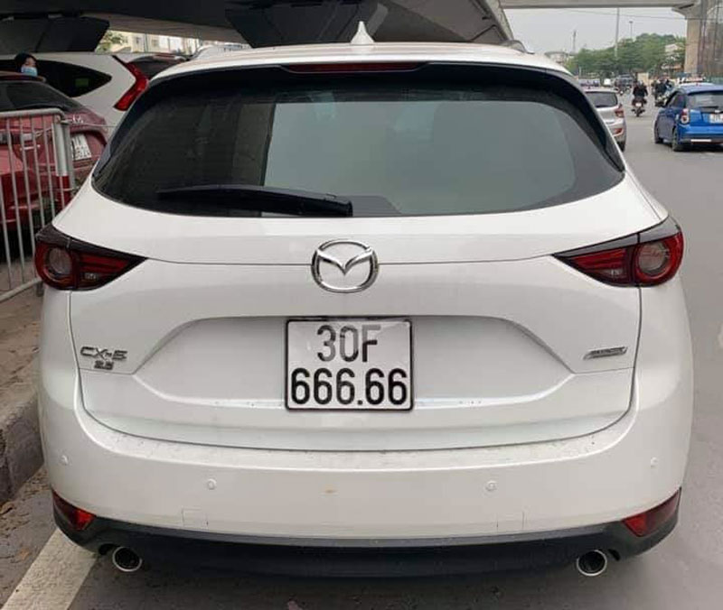xe-Mazda-bien-dep