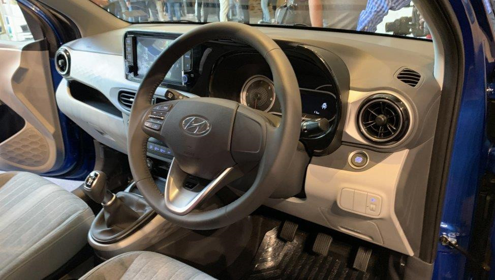 so sanh Hyundai Grand i10 Nios và Grand i10 tai viet nam