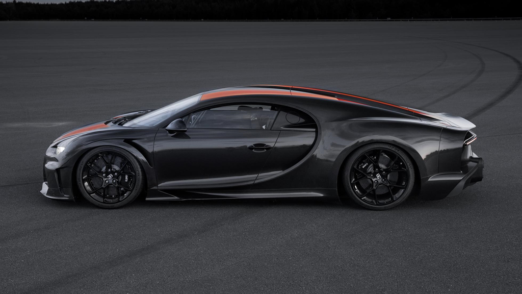sieu xe bugatti chiron dat toc do ki luc 490km/h
