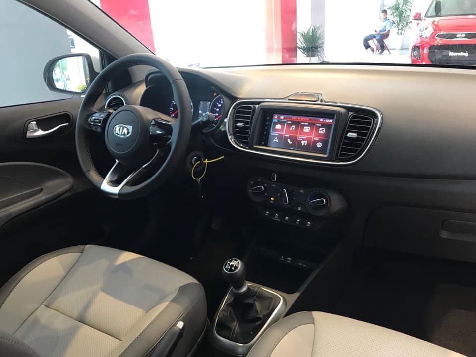 kia soluto 2019 doi dau toyota vios