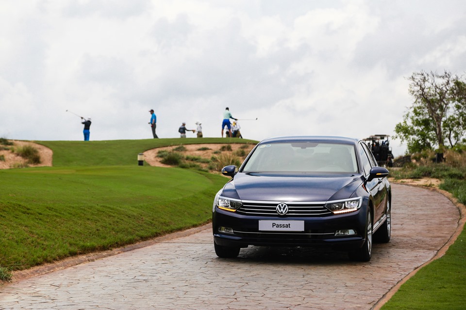 Doan van hau nhan o to rieng Volkswagen Passat