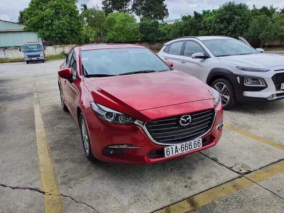 Mazda 3 bien ngu quy