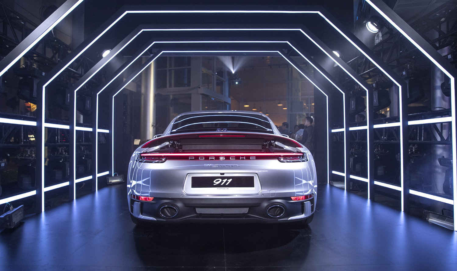Porsche 911 Carrera 