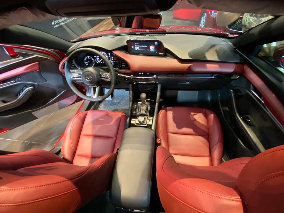 giá xe ô tô mazda 3