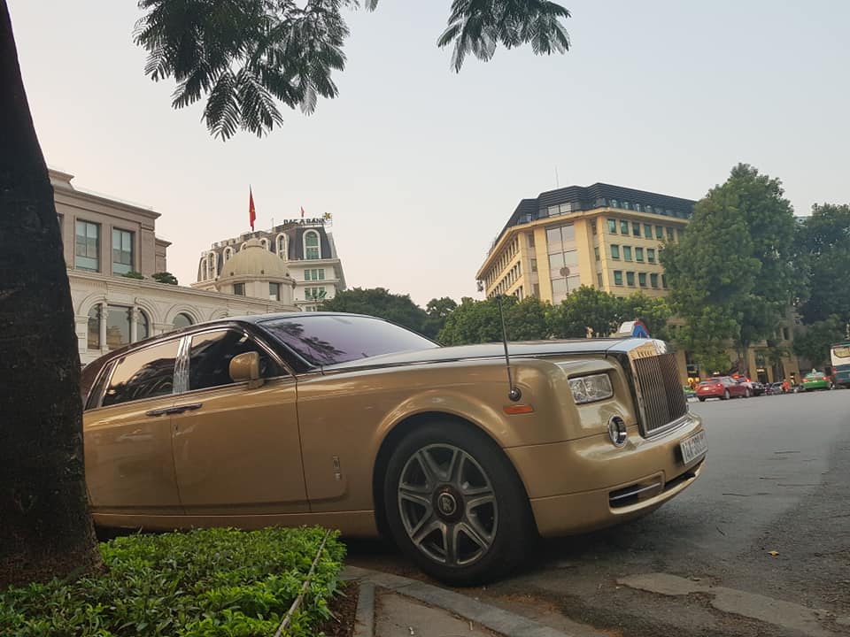 Rolls-Royce Phantom