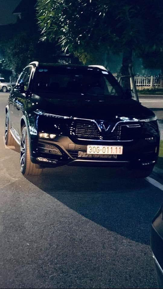 Xe VinFast bien so dep