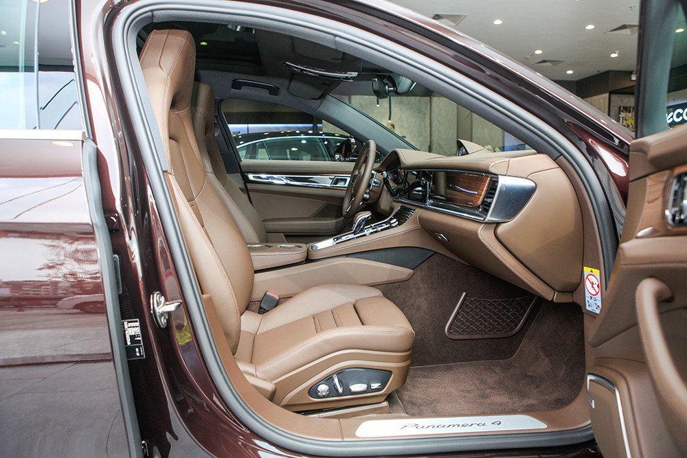 Porsche Panamera 4 Sport Turismo 