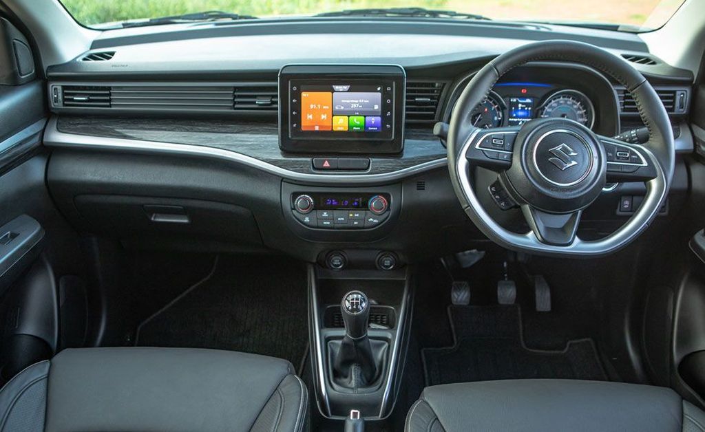 Nội thất xe Suzuki XL7