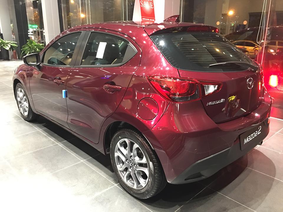 gia xe Mazda 2 