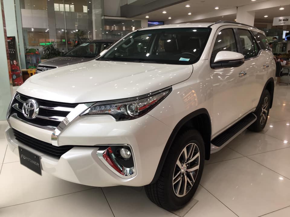gia xe toyota