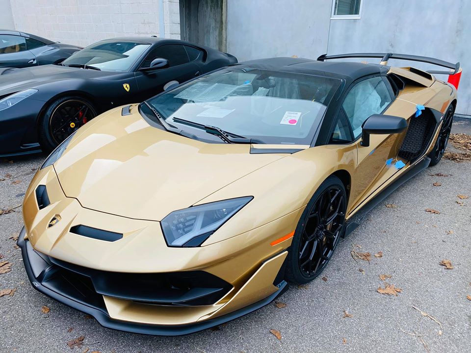 Lamborghini Aventador SVJ Roadster