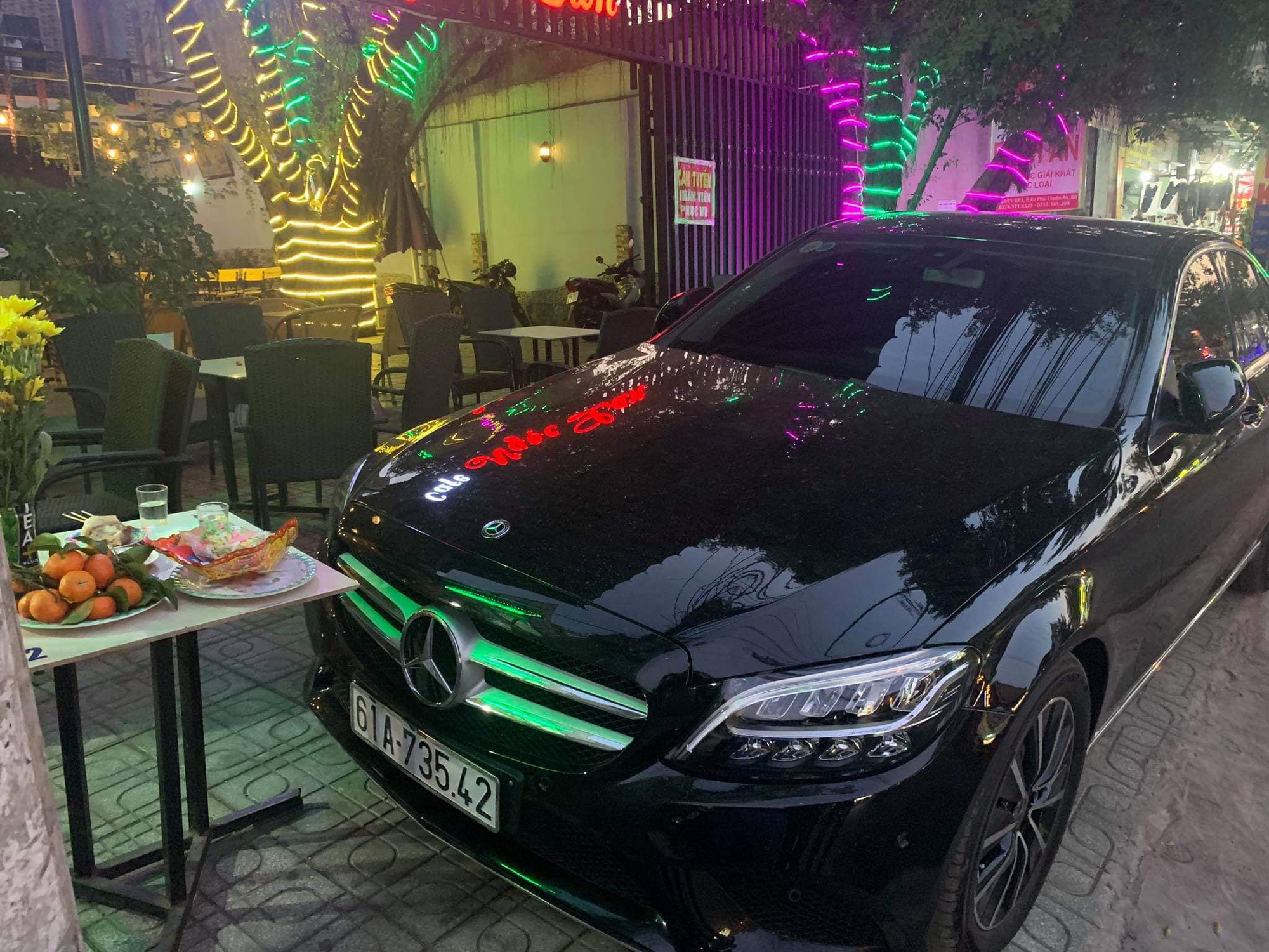 tien linh mua mercedes-benz