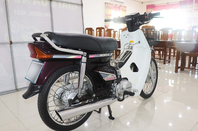 Honda Dream II 