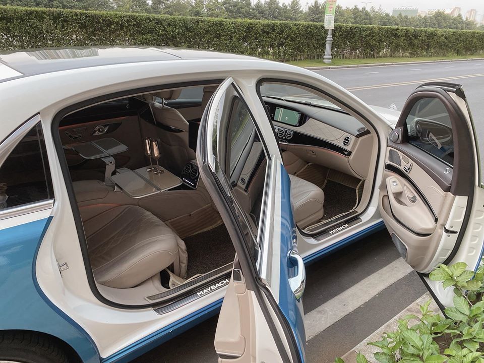 Diep Lam Anh ban Mercedes-Benz Maybach