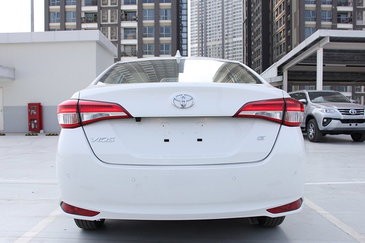 Đuôi xe Toyota Vios G 2020