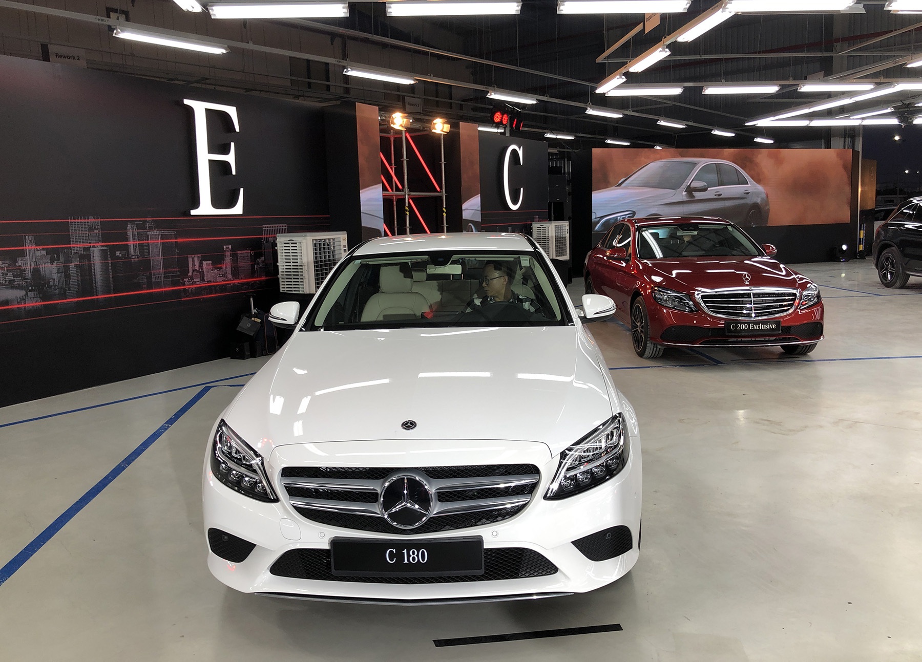 Mercedes-Benz C180