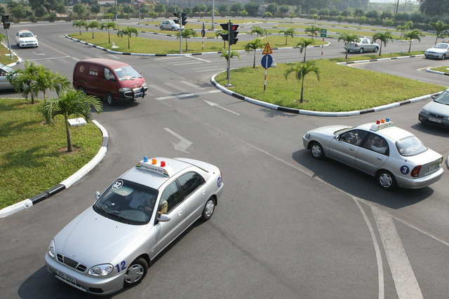 Ha noi hoan thi bang lai xe