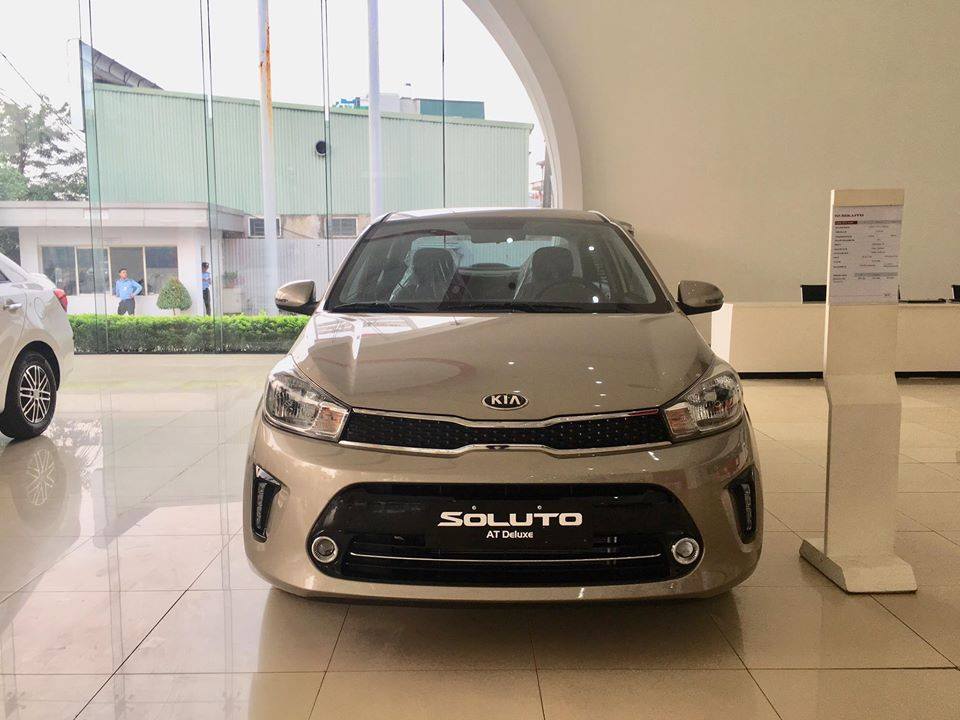 Kia Soluto AT Deluxe