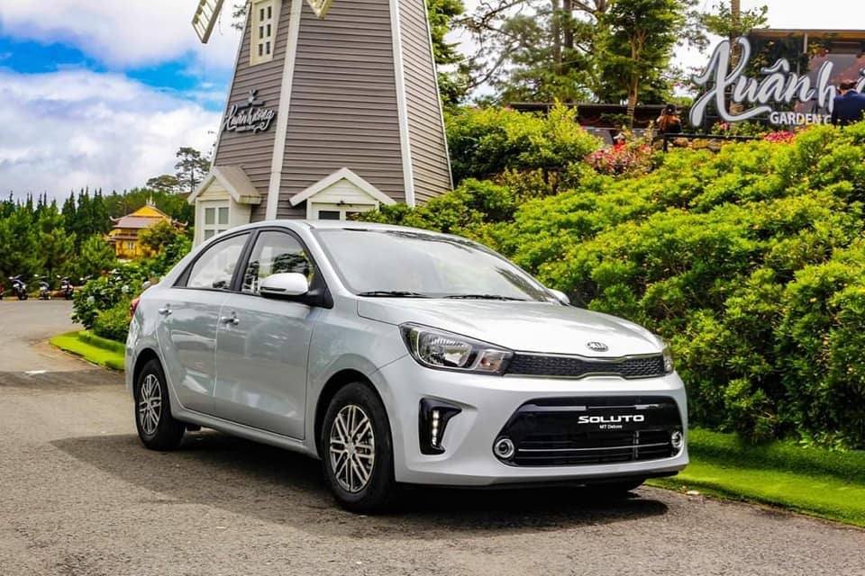 Ngoại thất Kia Soluto