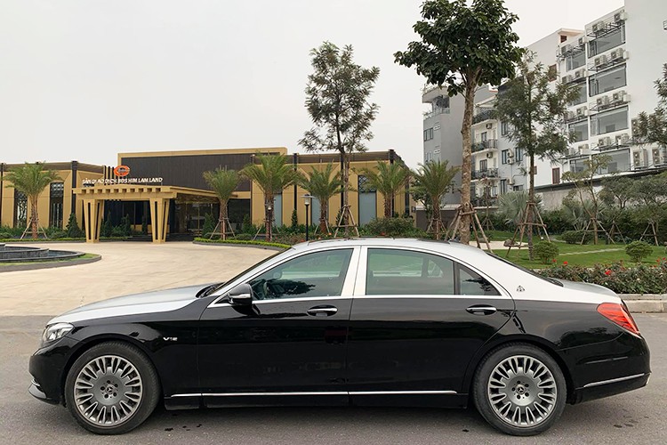 Mercedes-Benz S400 