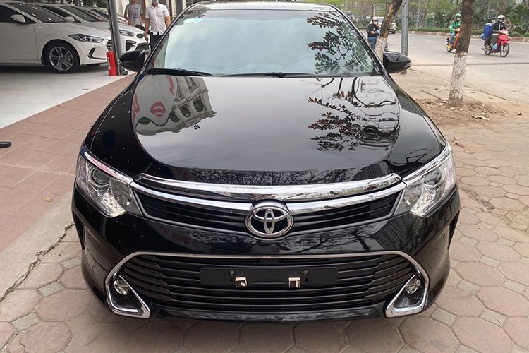 Toyota Camry 2017