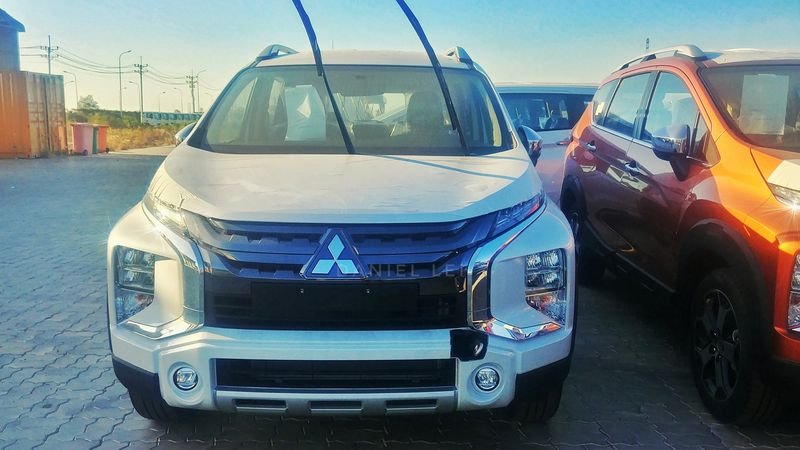 Mitsubishi Xpander Cross 