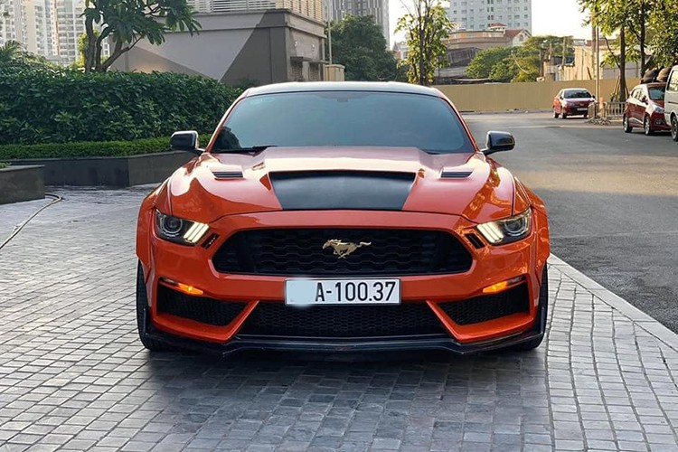 Ford Mustang 
