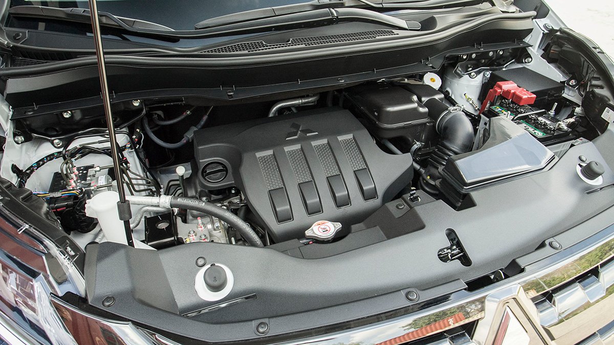 Động cơ xe Mitsubishi Xpander Cross