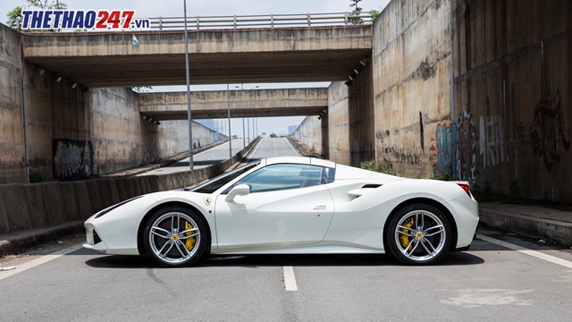 Ferrari 488 spider tại Hà Nội