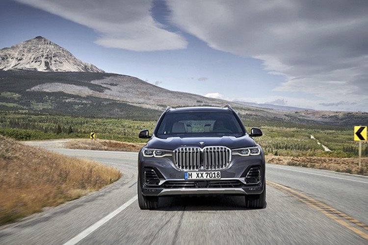 BMW X7