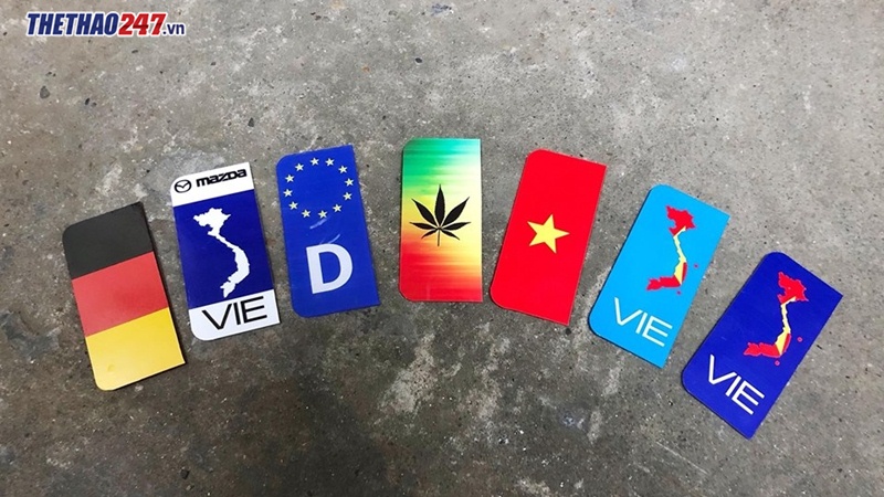 ep bien so xe chau au