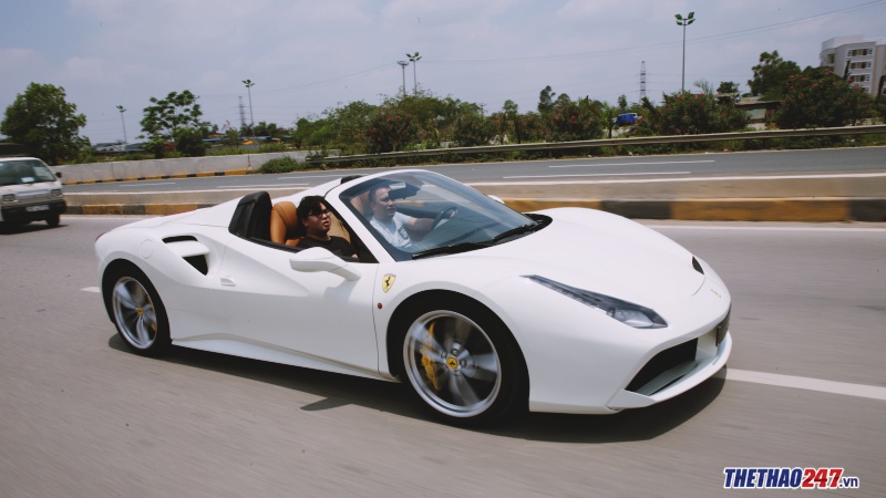 review-ferrari-488