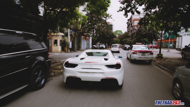 review-ferrari-488