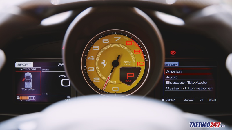 review-ferrari-488