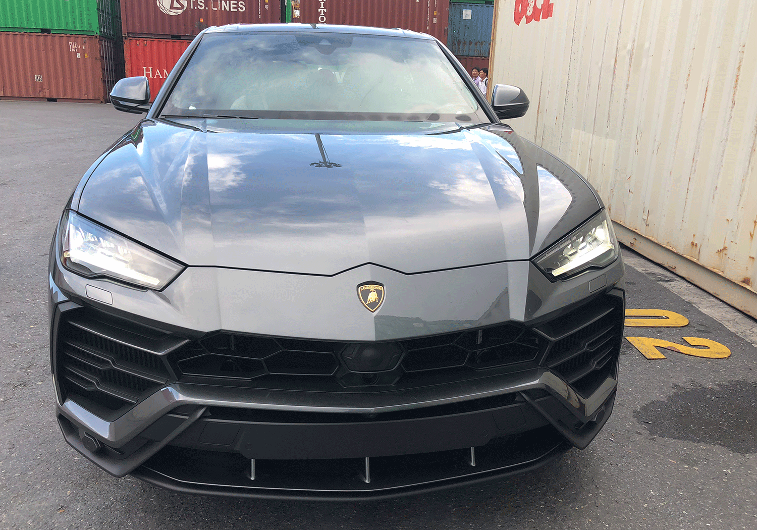 lamborghini urus