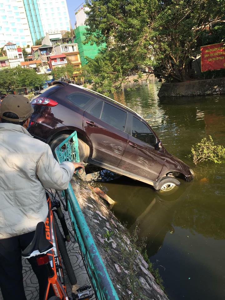 santafesa, santafe 2019, bảng giá xe hyundai
